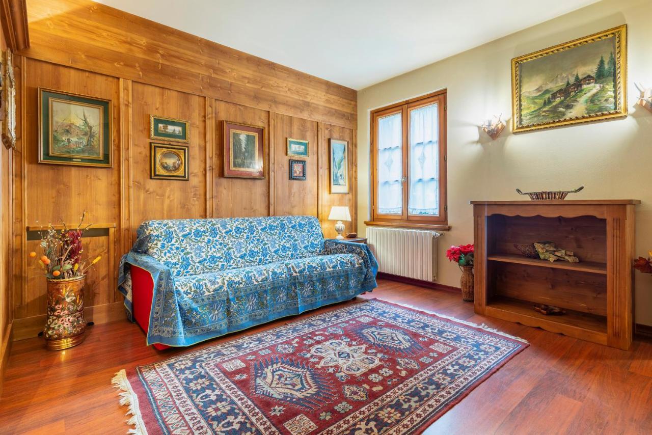 Villa S. Francesco - Stayincortina Cortina dʼAmpezzo Zewnętrze zdjęcie